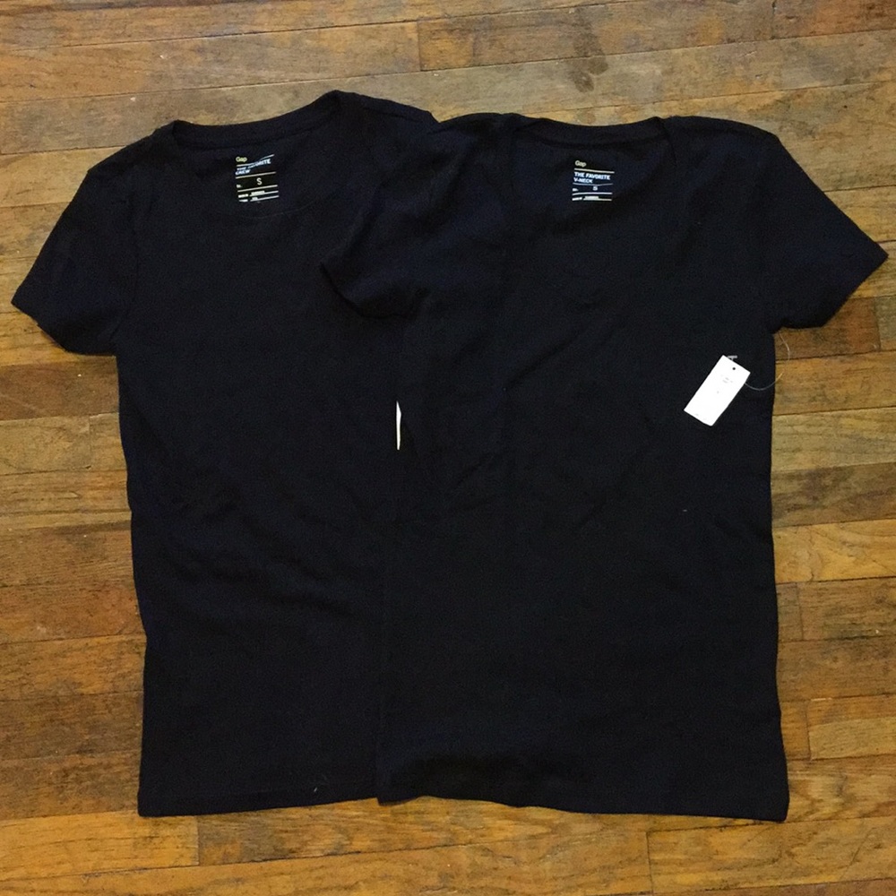 Two size small Gap (100% Cotton) t-shirts NWT
